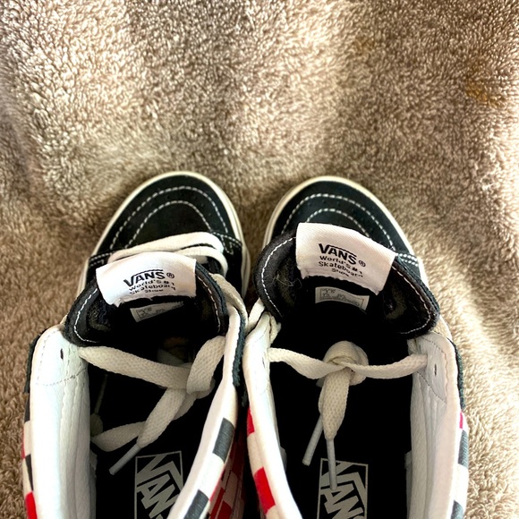 Vans Shoes Kids Size 5 Vans High Top Checkerboard Blackwhitered